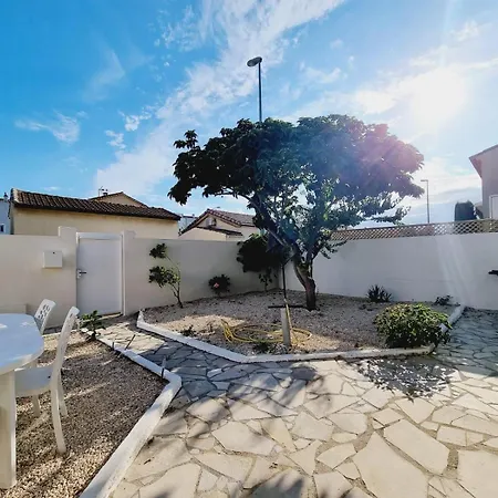 Jolie Renovee Avec Jardin Narbonne